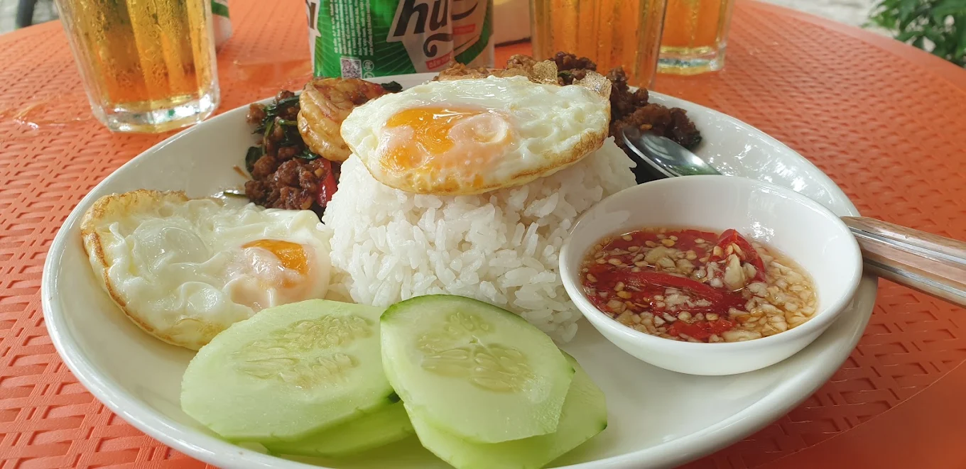 Pad kra pao with shrimp